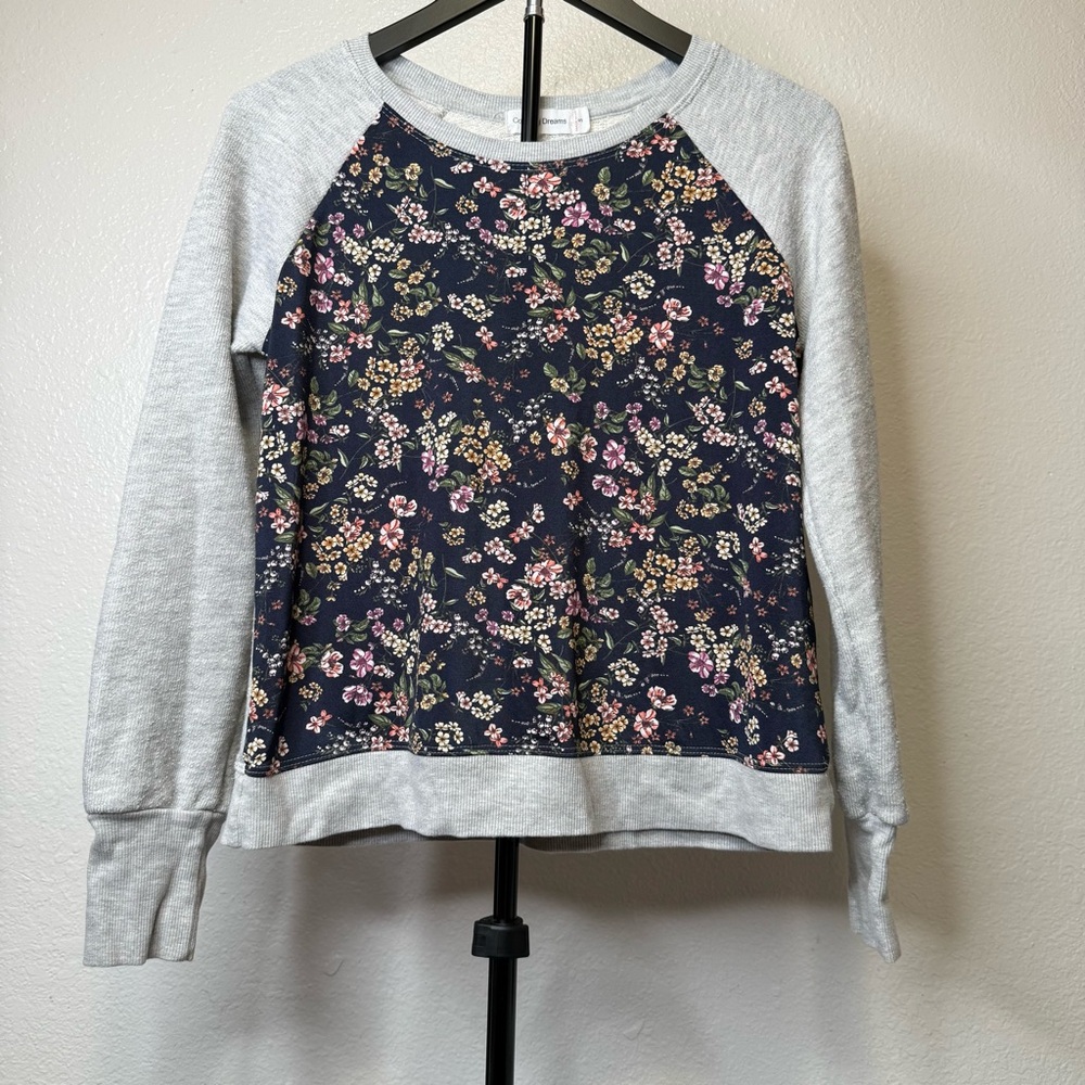 Counting Dreams Gray and Floral Raglan Long Sleeve Shirt Size Small